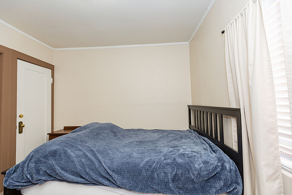2923 Brighton Ave-22
