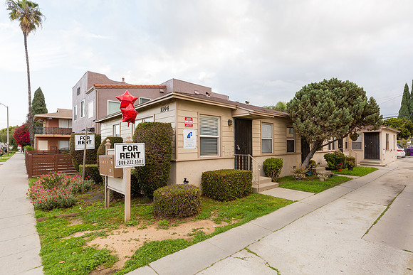 1095 Cherry - Long Beach Real Estate Photographer-1