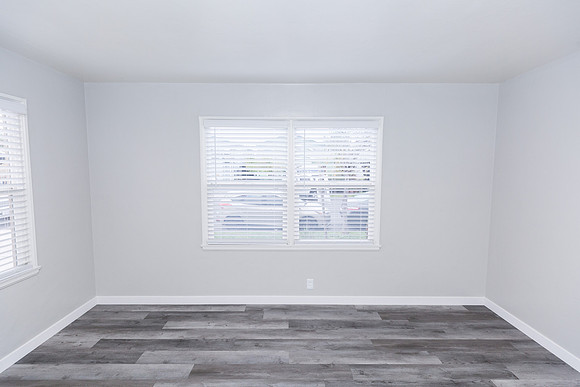 1095 Cherry - Long Beach Real Estate Photographer-41