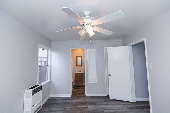 1095 Cherry - Long Beach Real Estate Photographer-58