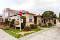 1095 Cherry - Long Beach Real Estate Photographer-3