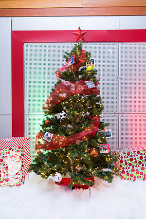 Holiday Kickoff 2017-23