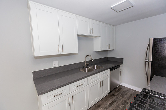 1106 Pacific Ave-53