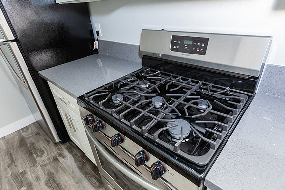 1106 Pacific Ave-57