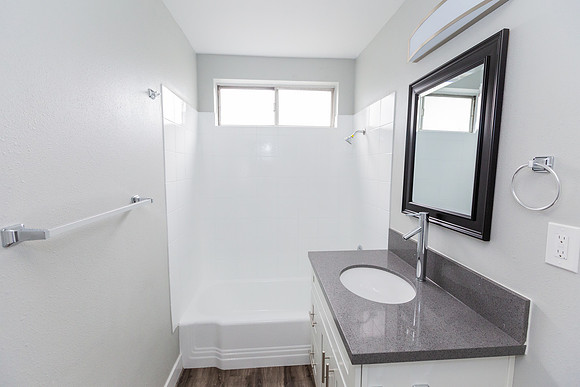 1106 Pacific Ave-70