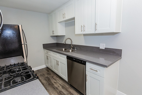 1106 Pacific Ave-91