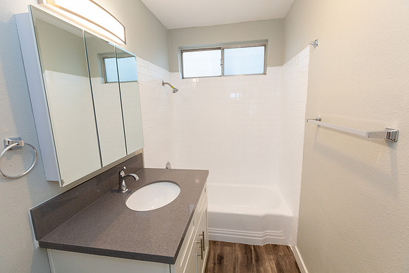 1106 Pacific Ave-114