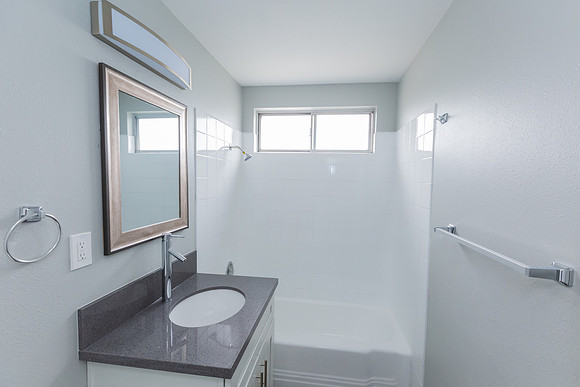 1106 Pacific Ave-144