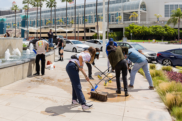 Pike Clean Up-95