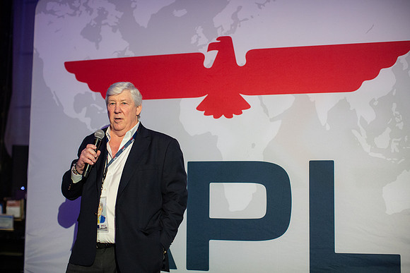 APL Long Beach -212
