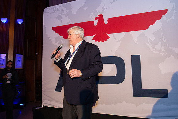APL Long Beach -201
