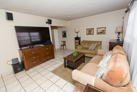 9623 San Miguel - Real Estate Photographer South Gate-71
