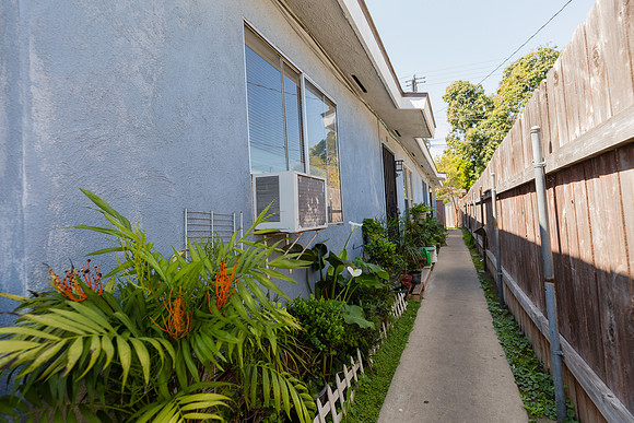 9623 San Miguel - Real Estate Photographer South Gate-78