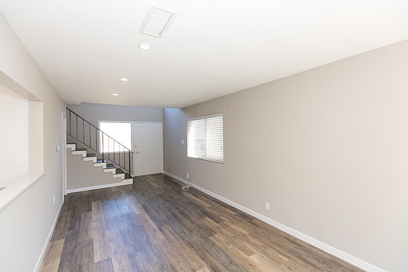 14929 Kingsdale 2 - Real Estate Photographer Lawndale-17