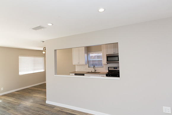 14929 Kingsdale 2 - Real Estate Photographer Lawndale-11