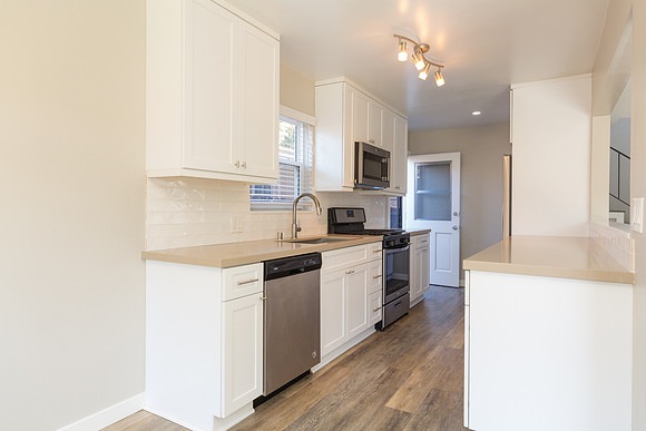 14929 Kingsdale 2 - Real Estate Photographer Lawndale-8