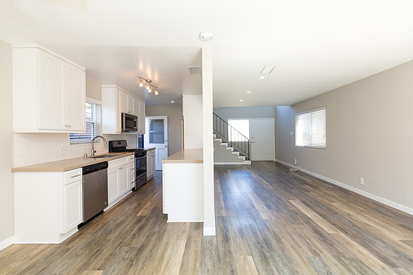 14929 Kingsdale 2 - Real Estate Photographer Lawndale-20
