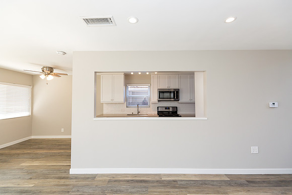 14929 Kingsdale 2 - Real Estate Photographer Lawndale-13