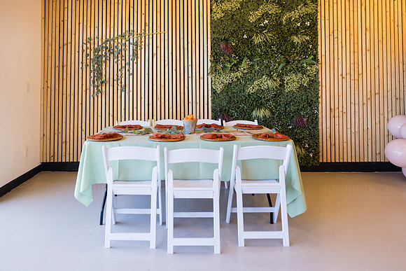 Two Sweet Ethridge Twins - Aria Event Space Cypress Ca-074