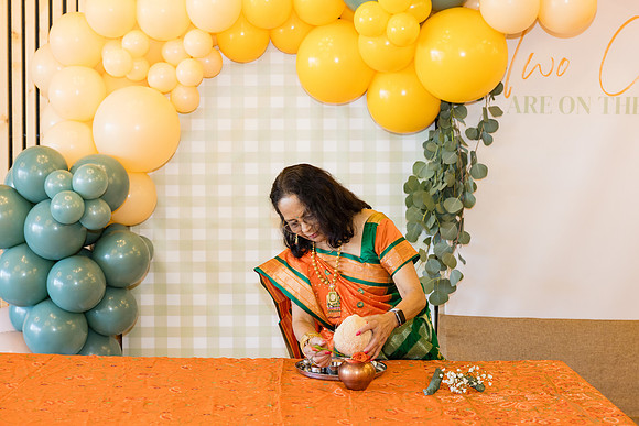 Two Sweet Ethridge Twins - Aria Event Space Cypress Ca-085