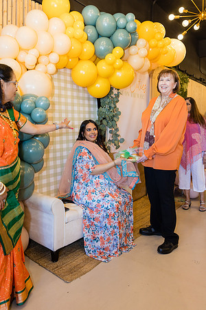 Two Sweet Ethridge Twins - Aria Event Space Cypress Ca-129