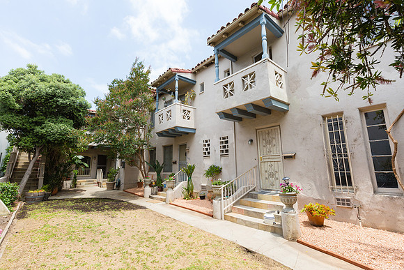1043 S Orange Grove - Real Estate Photographer LA-100