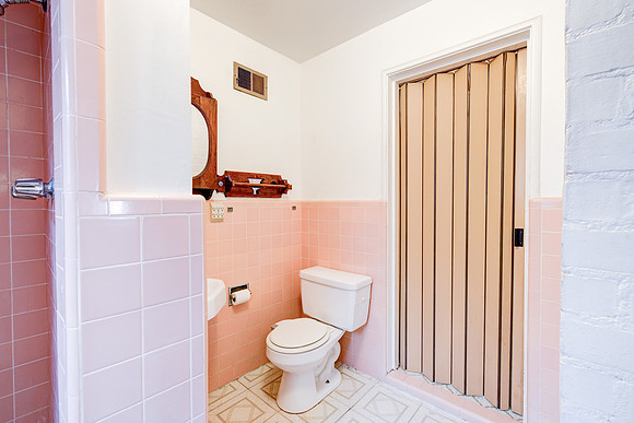 1359 W 15th St Interior-015