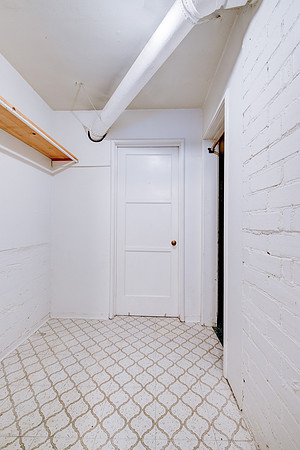 1359 W 15th St Interior-018