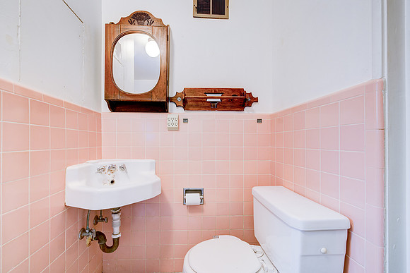 1359 W 15th St Interior-023