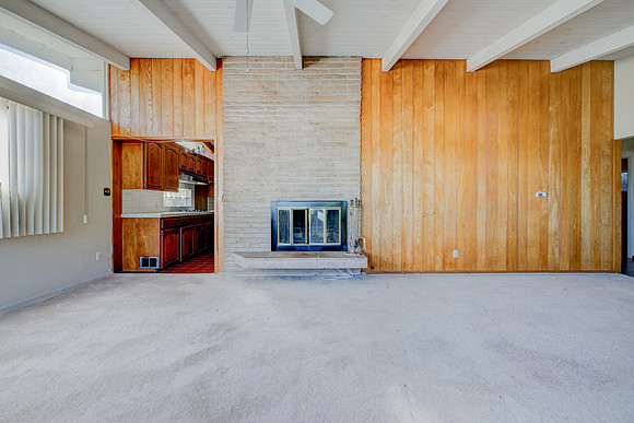 1359 W 15th St Interior-038