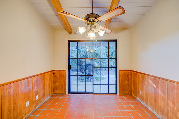 1359 W 15th St Interior-052