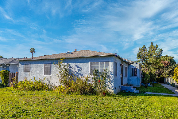 9021 Redding Ave -003
