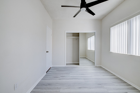 19 Wavecrest Ave-001