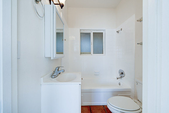 19 Wavecrest Ave-007