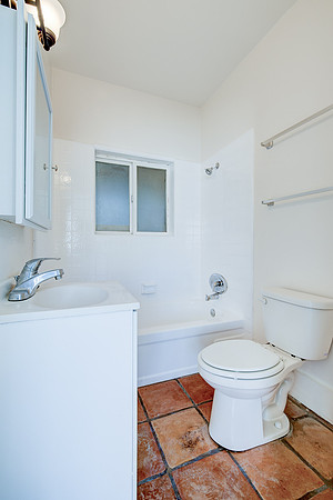 19 Wavecrest Ave-008