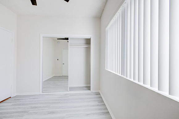 19 Wavecrest Ave-017