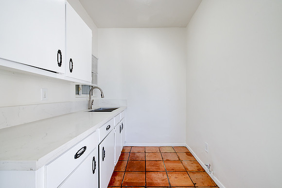 19 Wavecrest Ave-018