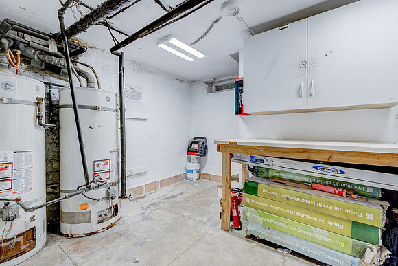 19 Wavecrest Ave-038
