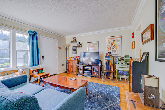 2200 23rd Street -056