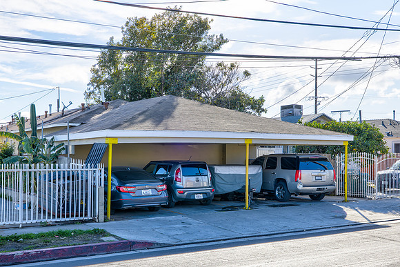 4810 W 104th St  Exterior-002