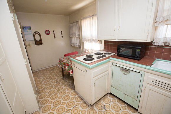 2569 Spruce St-26