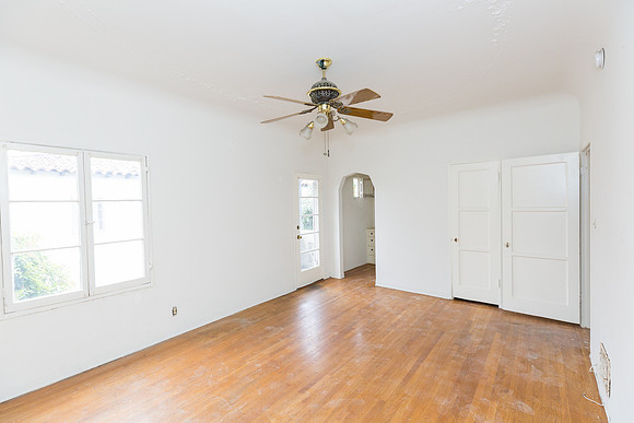 1043 S Orange Grove - Real Estate Photographer LA-52