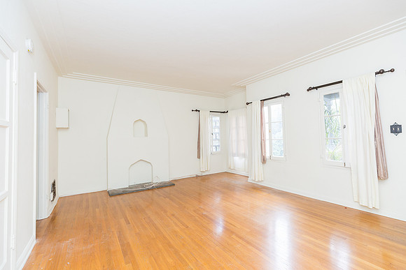 1043 S Orange Grove - Real Estate Photographer LA-5