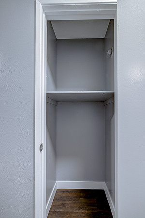 1048 Marine Interior-010
