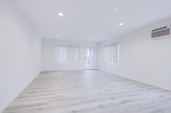 2747 S Mansfield Ave Interior-009