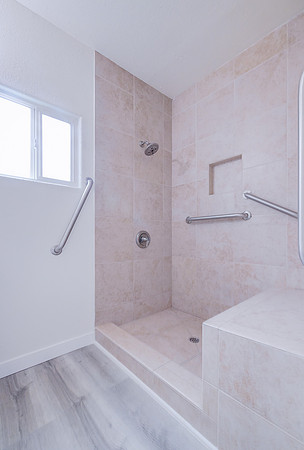 2747 S Mansfield Ave Interior-024