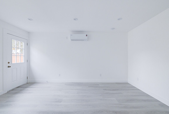 2747 S Mansfield Ave Interior-033