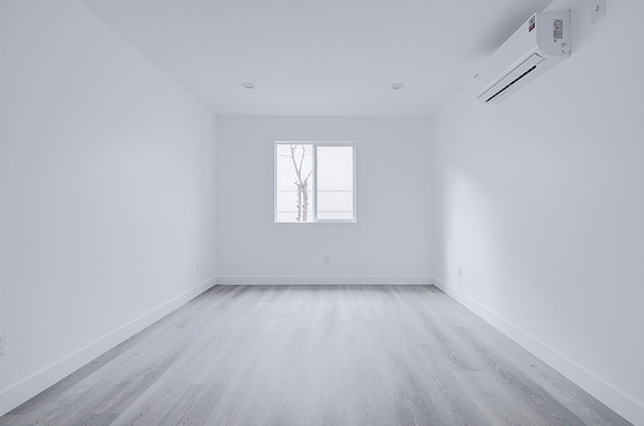 2747 S Mansfield Ave Interior-060