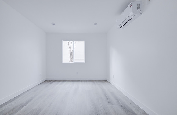 2747 S Mansfield Ave Interior-061