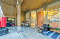 19431 Rue de Valore Exterior-002